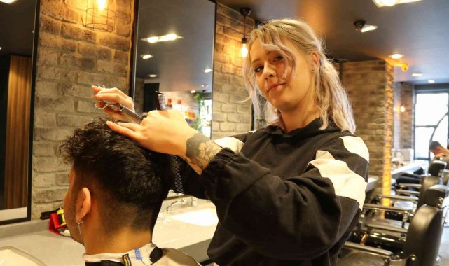 Erkek saçı kadınlara emanet