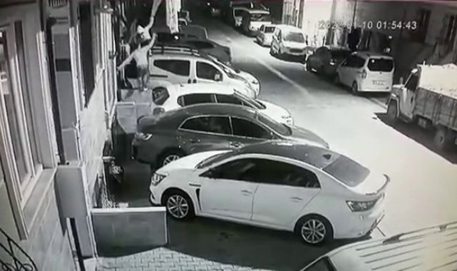 Esenyurt'ta şaşırtan hırsızlık güvenlik kamerasında