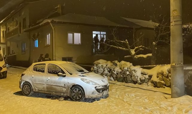 Evinde boğazı kesilerek öldürülen kadın cinayetinde ihbarda bulunan oğlu tutuklandı