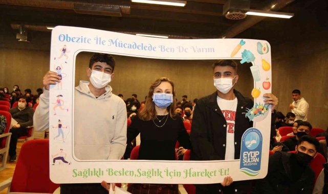 Eyüpsultan&#039;da gençlere sağlıklı beslenme semineri
