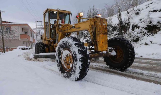 Fatsa Belediyesi kırsalda ulaşımı aksatmıyor