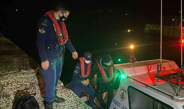 Feribotu kaçıran Alican'ı adaya Sahil Güvenlik ulaştırdı