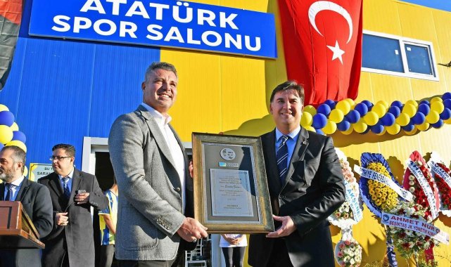 Fethiye'de yapımı tamamlanan Atatürk Spor Salonu hizmete açıldı