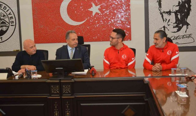 Futsal Milli takımından madalya sözü