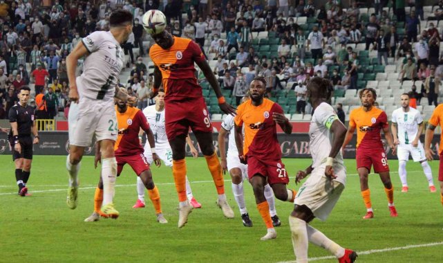 Galatasaray ikinci yarıya Giresunspor maçı ile başlıyor