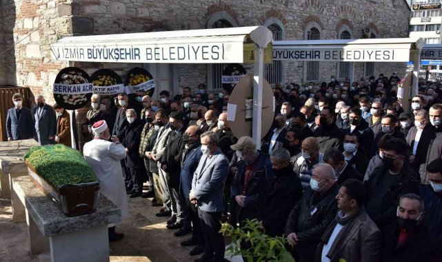 Gazeteci Şenol Gök son yolculuğuna uğurlandı