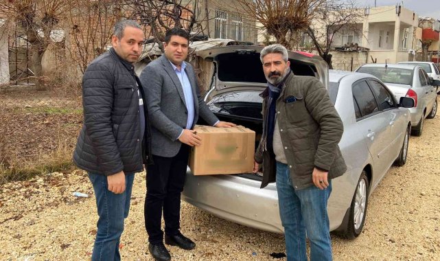 Gazetecilerden anlamlı günde anlamlı yardım