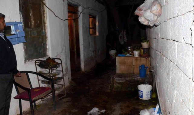 Gaziantep'te babasını öldüren genç kız, cezasının onanması ardından Denizli'de yakalandı