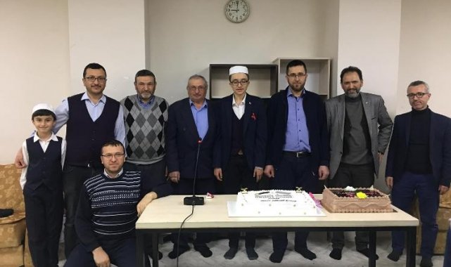 Gediz&#039;de hafızlığı tamamlayan öğrenciye belgesi verildi