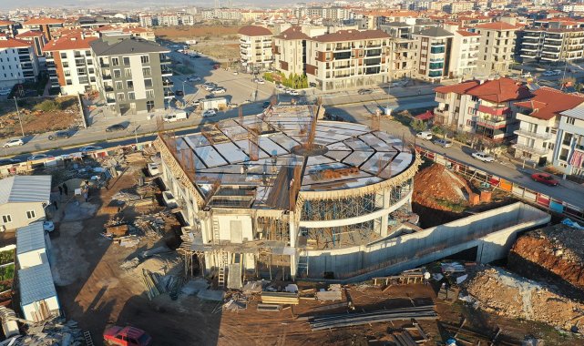 Geleceğin bilim insanları bu merkezde yetişecek