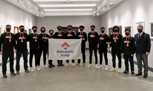 Geleceğin dev adamları Başkan Günel'i ziyaret etti