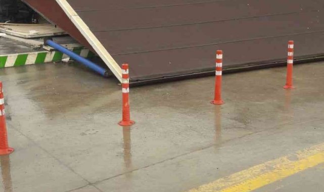 Gemlik'te Tır kayıt merkezini dağıttı, 3 Yaralı