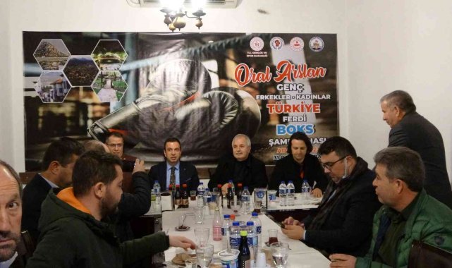 Genç Erkekler ve Kadınlar Ferdi Boks Şampiyonası, Kozan'da yapılacak