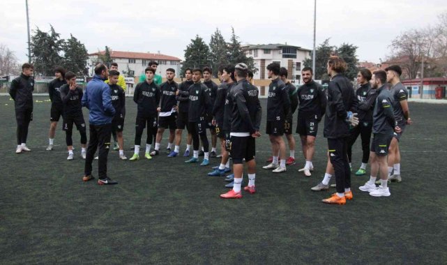 Genç Horozlar, Manisa'ya bileniyor