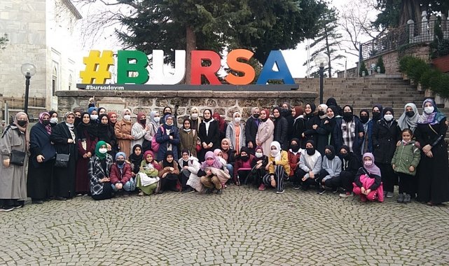 Gençlik, Bursa'da yollarda