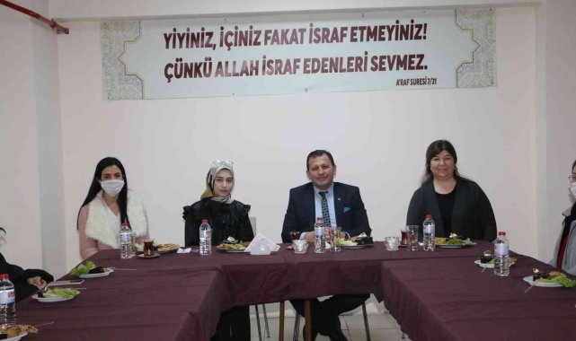 Gençlik ve Spor İl Müdürlüğü'nden 'Sınavlara 5 dakika mola' etkinliği