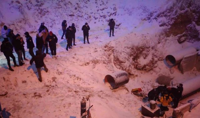 Girdikleri tünelde zehirlenen iki işçiden birisi çıkartıldı