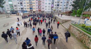 Giresun Belediyesi, öğrencilerle yangın tatbikatı gerçekleştirdi
