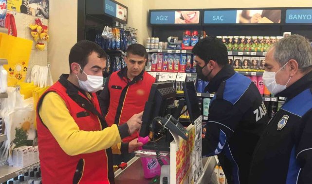 Gölbaşı ilçesinde zabıta ekipleri marketleri denetledi