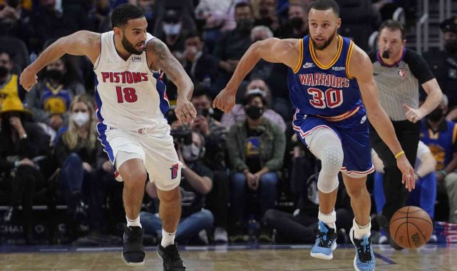 Golden State Warriors, Detroit'i mağlup etti