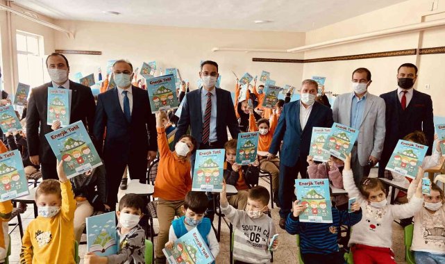 Gölge oyunu ile çocuklara enerji tasarrufu anlatıldı