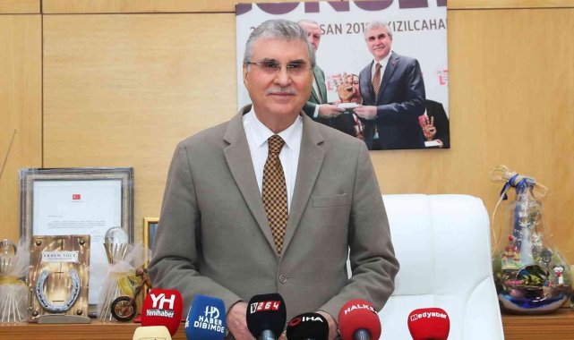 Gönülleri fetheden Büyükşehir'in şoförleri ödüllerini aldı