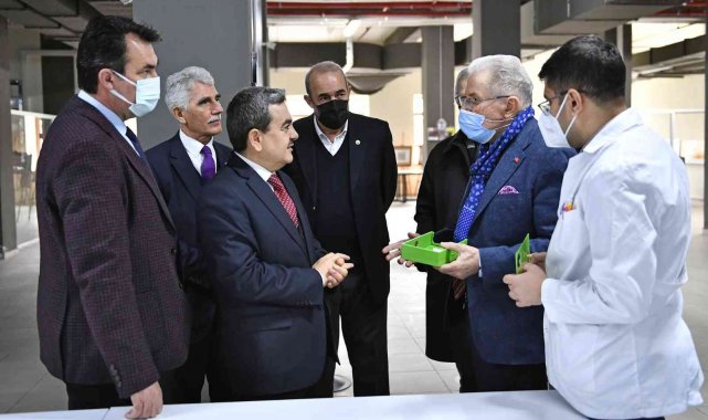 Gülener: "Hiçbir iş doğru yapıldığı sürece sahibine ihanet etmez"