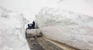 Gümüşhane'de ekiplerin 11 saatlik zorlu mesaisi