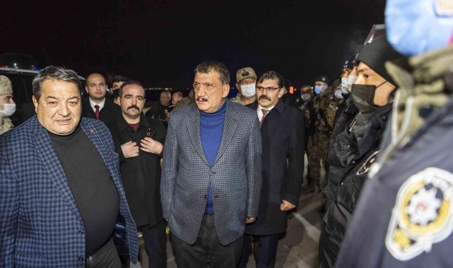 Gürkan'dan anlamlı ziyaretler