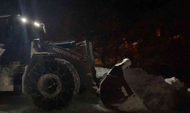 Hakkari'de 20 yerleşim yerinin yolu ulaşıma kapandı