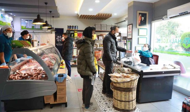 Halk Ege Et vatandaşlardan ilgi görmeye devam ediyor