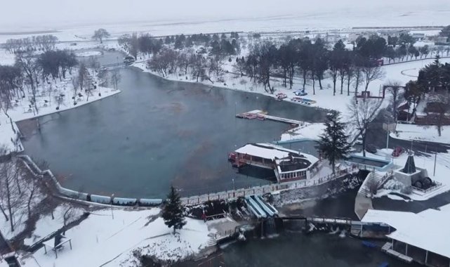 Hamamkaya ve Sakaryabaşı'nın göz kamaştıran kartpostallık kış görüntüleri