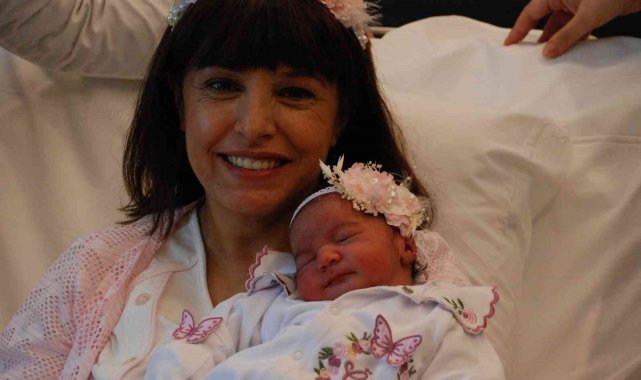 Hamileyken kanser oldu, kızı Öykü'yü sağlıkla kucağına aldı