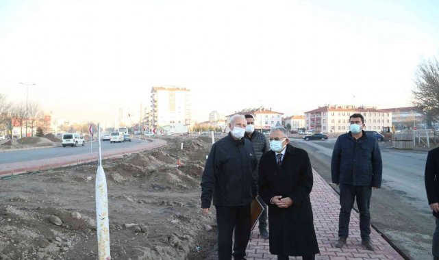 Hasan Tahsin Bulvarı'ndaki yol yapım çalışmaları son aşamada