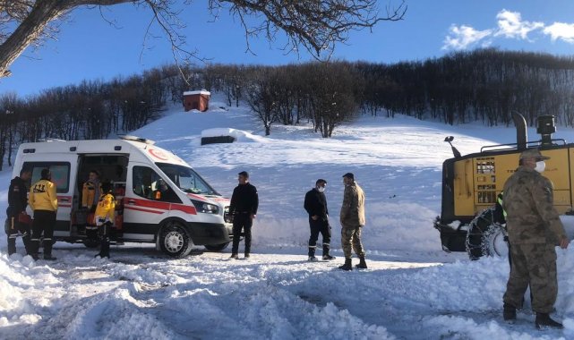 Hasta vatandaş için yol açıldı, sağlık birimine nakli sağlandı