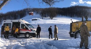 Hasta vatandaş için yol açıldı, sağlık birimine nakli sağlandı