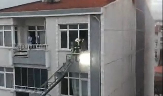 Hayrabolu'da çatı yangını