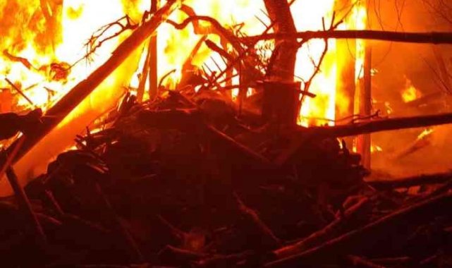 Hayvan damında çıkan yangın eve sıçramadan kontrol altına alındı