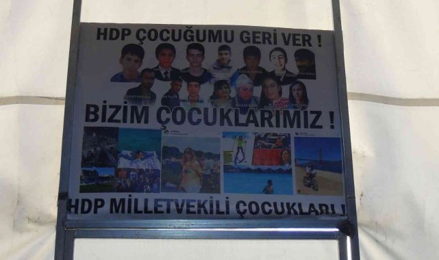 HDP ve PKK'nın peşini bırakmayan aileler, evlatlarını istiyor