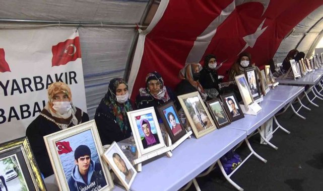 HDP'nin teröristlerin yakınlarını Meclis'e çıkarmasına evlat nöbetindeki ailelerden sert tepki