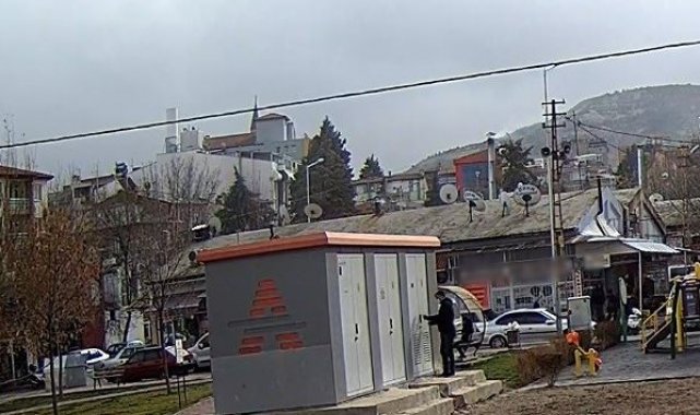 Hırsıza kilit dayanmadı, trafolara ait 283 asma kilidi çaldı