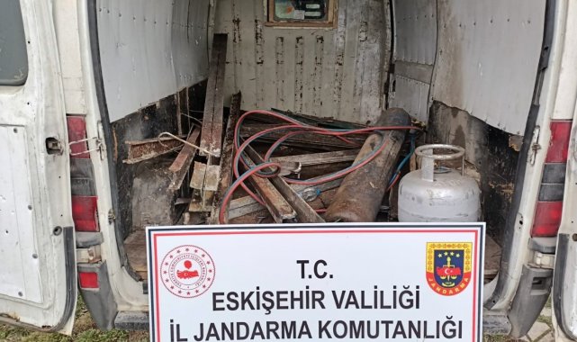 Hırsızlık şüphelisi 5 kişi yakalandı