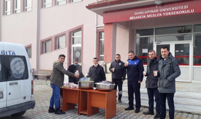 Hisarcık Belediyesi'nden MYO öğrencilerine çorba ikramı