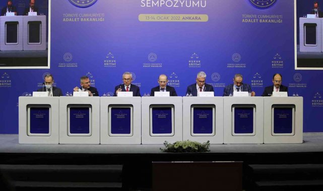 Hukuk eğitimi sempozyumu, oturum başkanlarının değerlendirmesiyle sona erdi