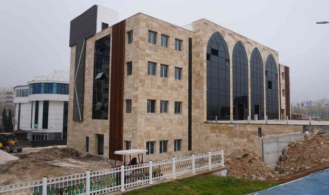 İbrahim Tatlıses Kültür Merkezinde sona gelindi