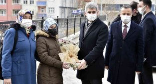 İçişleri Bakan Yardımcısı Muhterem İnce Gümüşhane'de