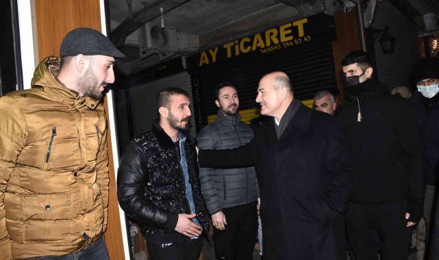 İçişleri Bakanı Soylu, Nusaybin'de esnafı ziyaret etti