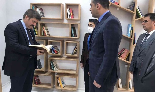 Iğdır'da kütüphane açılışı