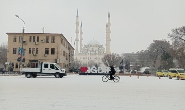 Iğdır&#039;da okullara kar tatili
