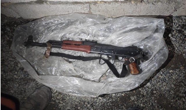 Iğdır&#039;da silah, 28 adet sikke ve uyuşturucu ele geçirildi